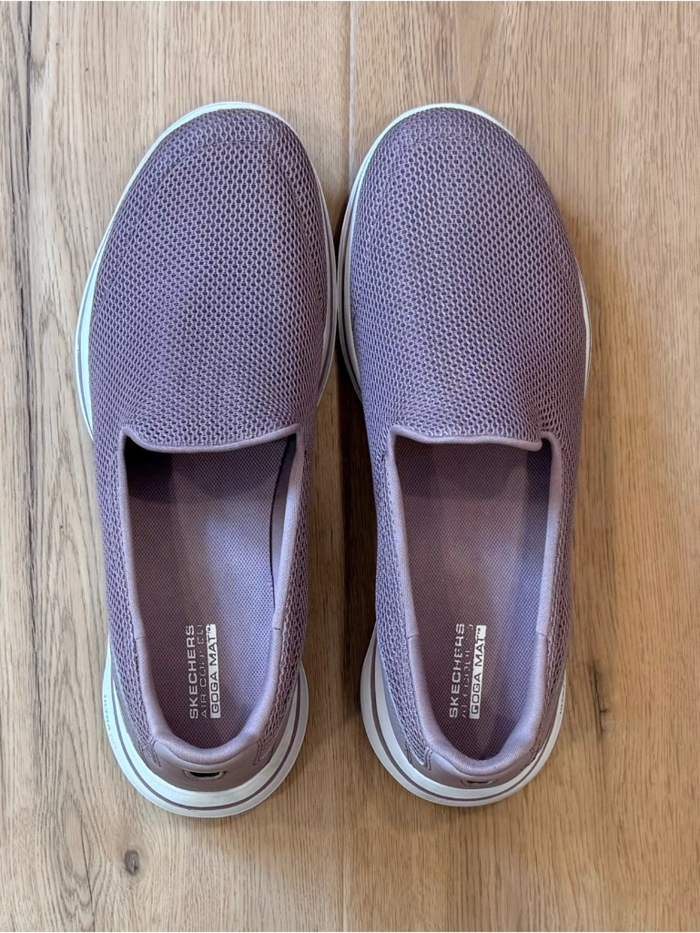 Sketchers Go Walk Purple Sneakers Size 10